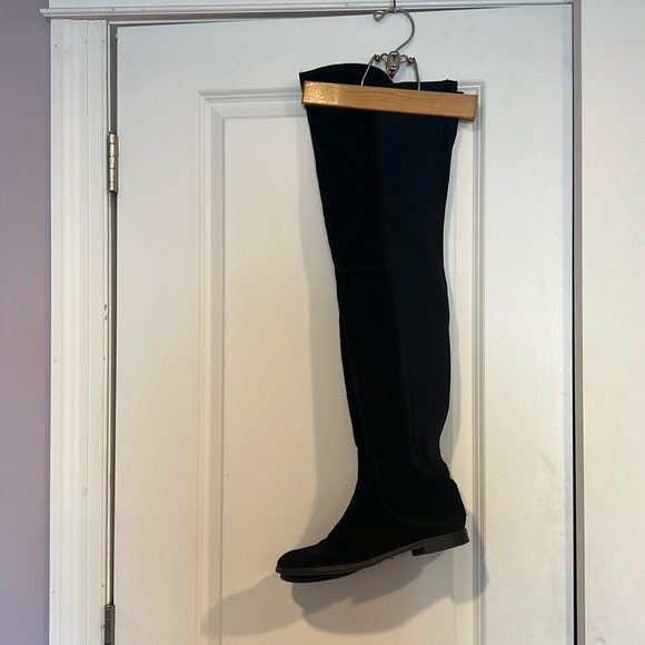 Suede black over-the-knee boots Size 39. Pull-on with stretch back. Used. - Picture 1 of 9